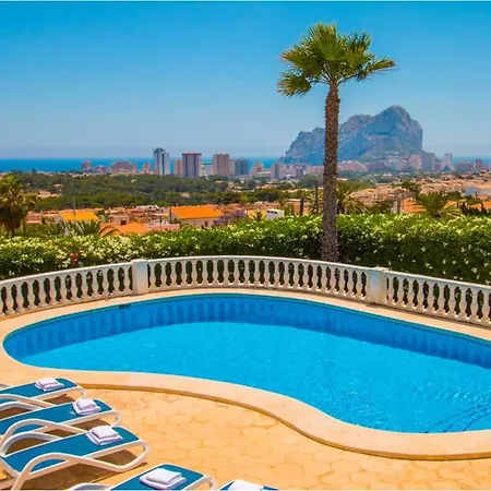 Sea&dreams Niceview Villa *